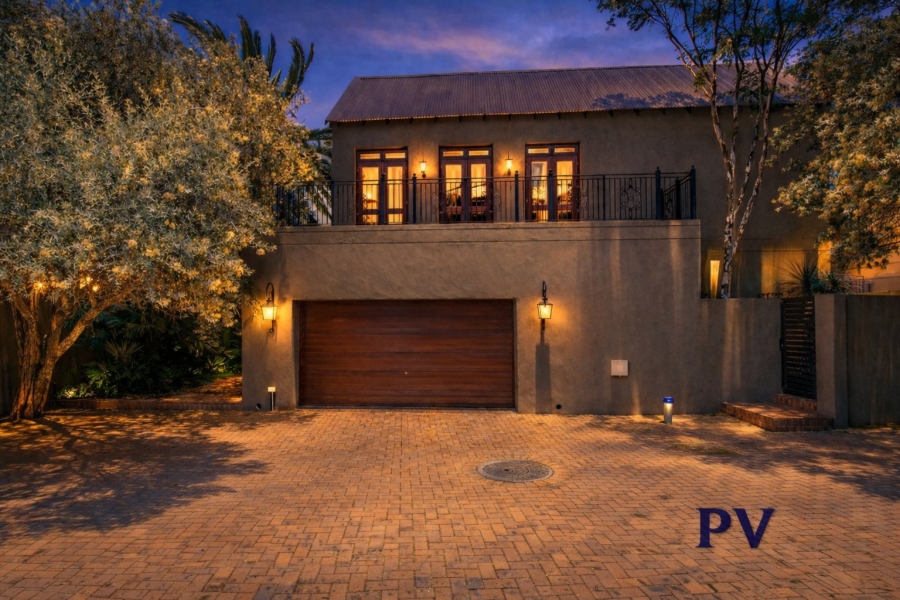 6 Bedroom Property for Sale in Bedfordview Gauteng
