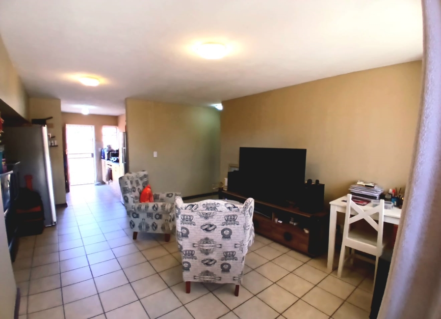 2 Bedroom Property for Sale in Amandasig Gauteng