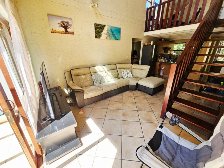 2 Bedroom Property for Sale in Sunninghill Gauteng