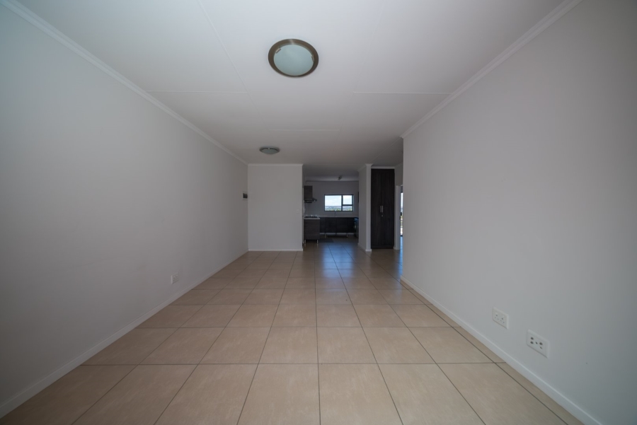 2 Bedroom Property for Sale in Greenstone Crest Gauteng