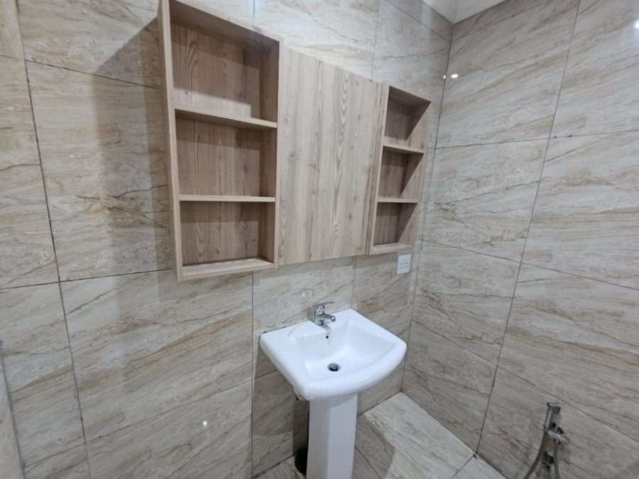 To Let 3 Bedroom Property for Rent in Raslouw Gauteng