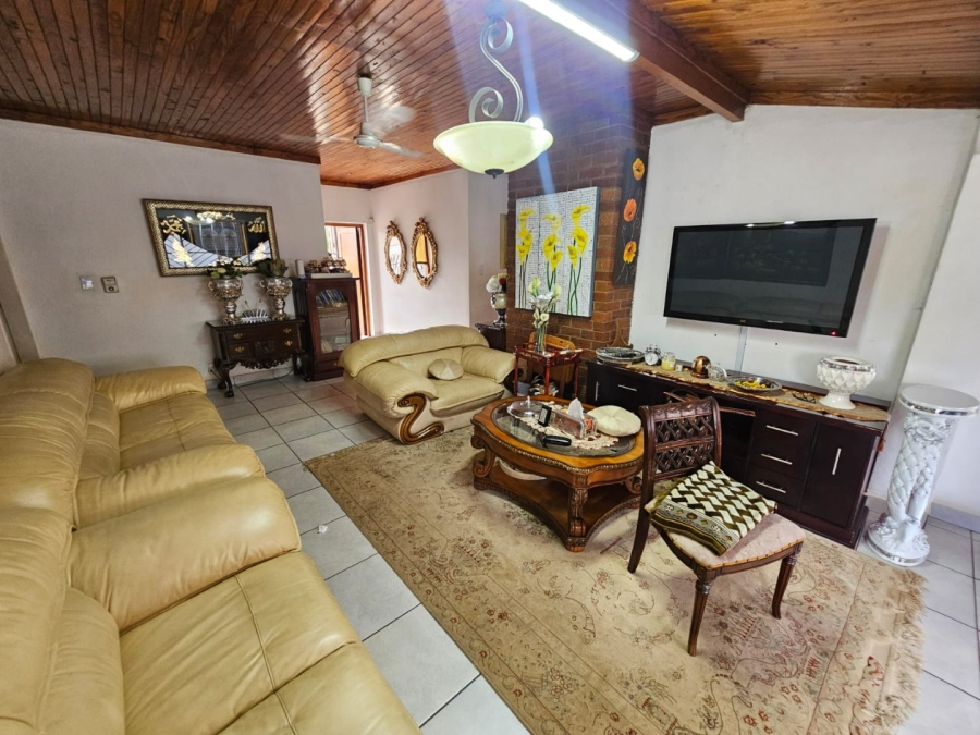 To Let 3 Bedroom Property for Rent in Erasmia Gauteng