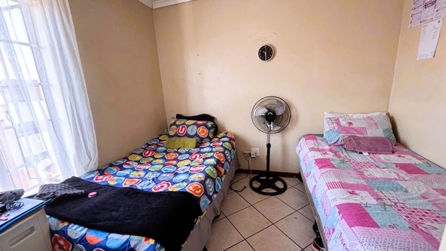 2 Bedroom Property for Sale in Eco Park Gauteng