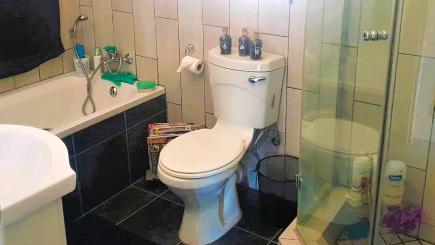 To Let 3 Bedroom Property for Rent in Rooihuiskraal Gauteng