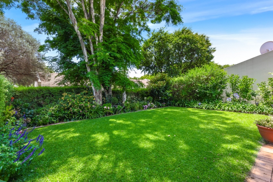 2 Bedroom Property for Sale in Magaliessig Gauteng