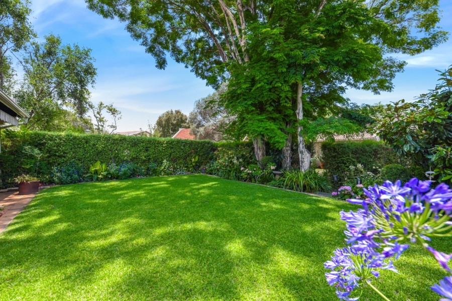 2 Bedroom Property for Sale in Magaliessig Gauteng