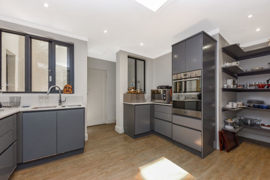 2 Bedroom Property for Sale in Magaliessig Gauteng