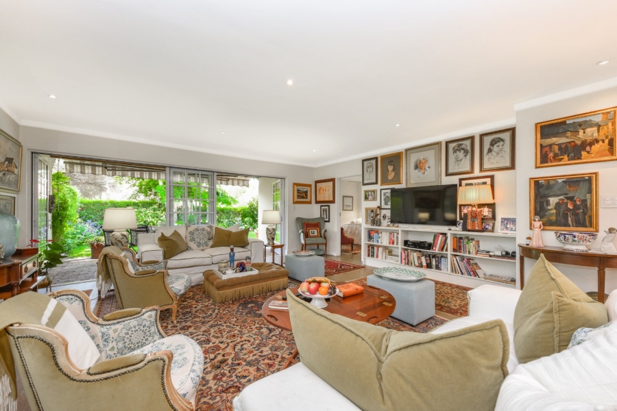 2 Bedroom Property for Sale in Magaliessig Gauteng