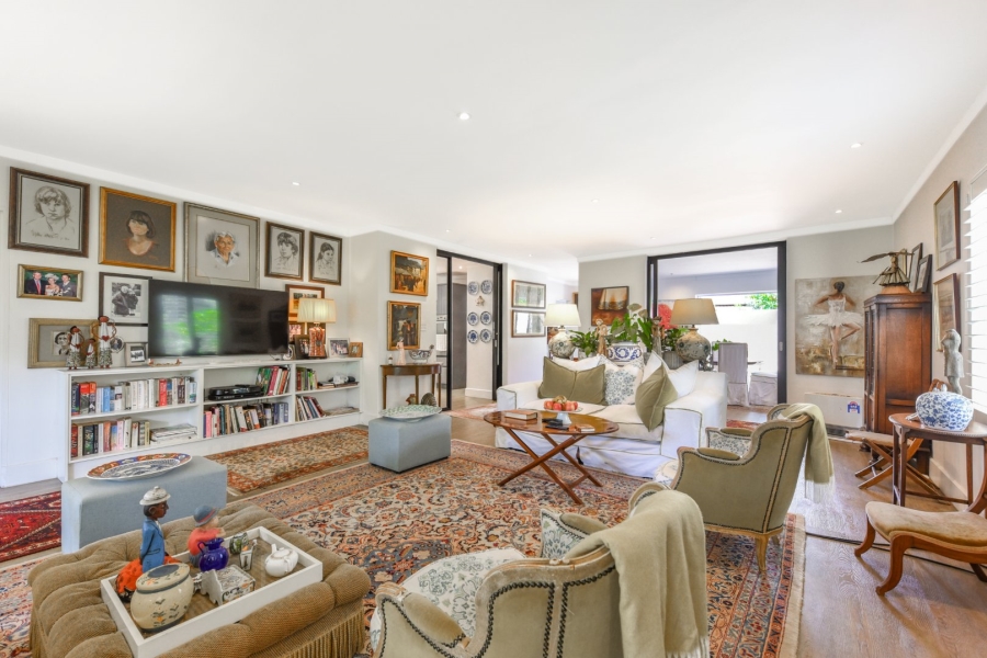 2 Bedroom Property for Sale in Magaliessig Gauteng