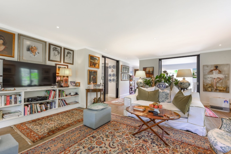 2 Bedroom Property for Sale in Magaliessig Gauteng