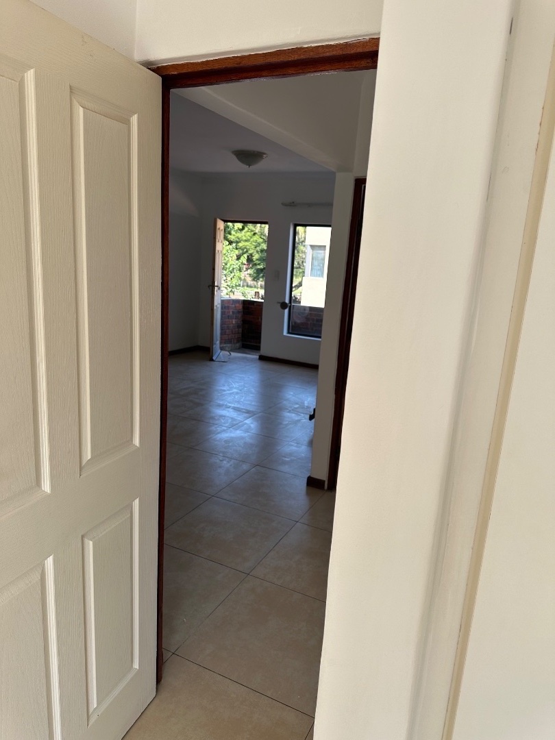 2 Bedroom Property for Sale in Robertsham Gauteng