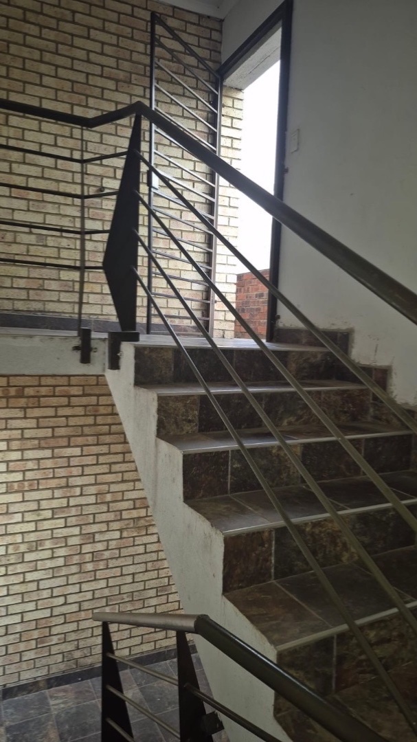 2 Bedroom Property for Sale in Robertsham Gauteng