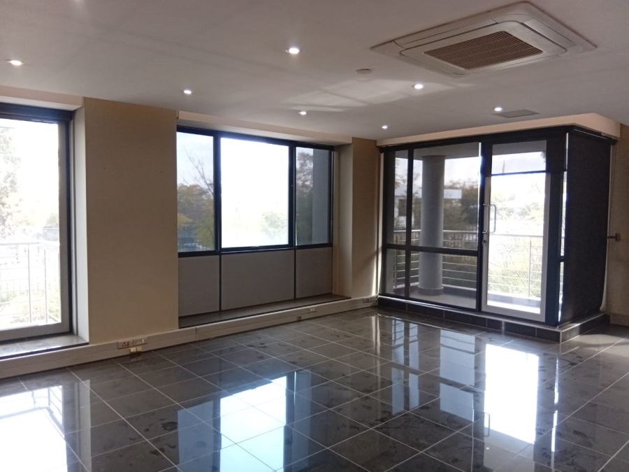 To Let commercial Property for Rent in Randjespark Gauteng