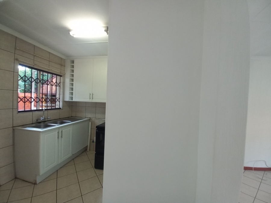 To Let 2 Bedroom Property for Rent in Highveld Gauteng