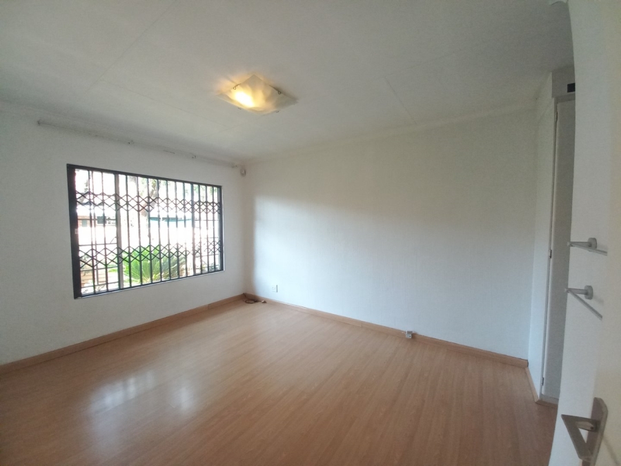 To Let 2 Bedroom Property for Rent in Highveld Gauteng