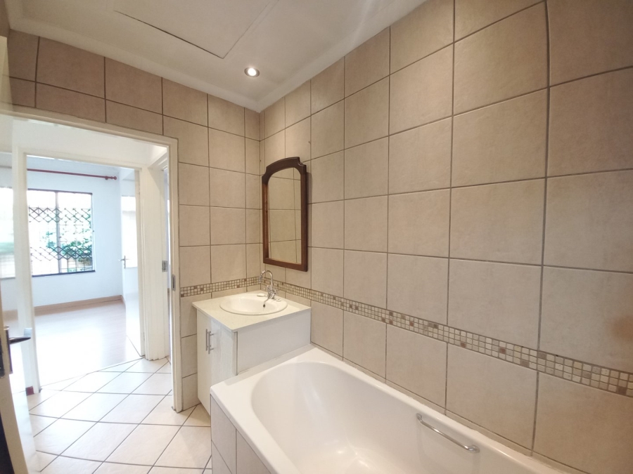 To Let 2 Bedroom Property for Rent in Highveld Gauteng