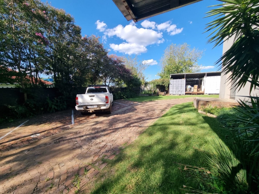 2 Bedroom Property for Sale in Edenvale Central Gauteng
