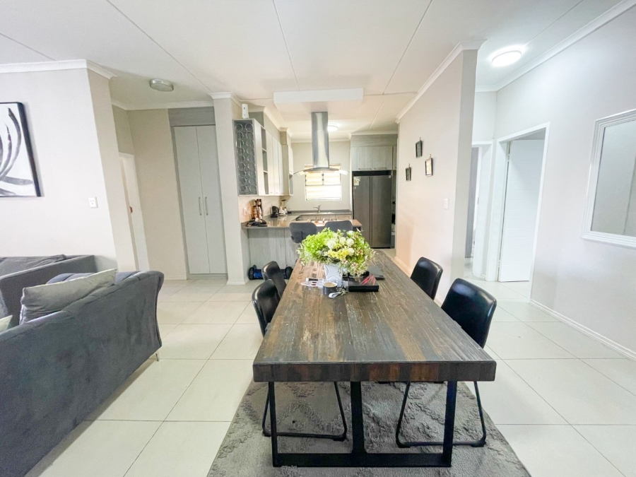 3 Bedroom Property for Sale in Carlswald Gauteng