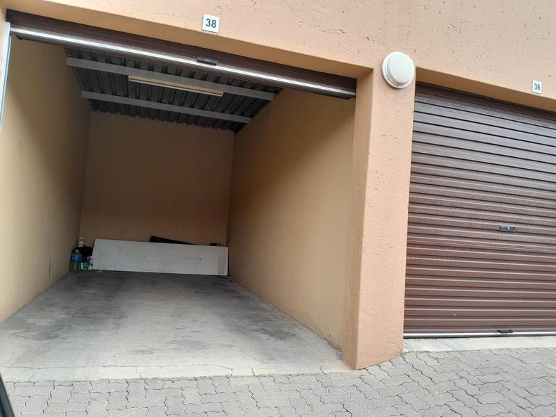 3 Bedroom Property for Sale in Sunnyrock Gauteng
