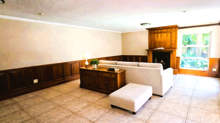  Bedroom Property for Sale in Brummeria Gauteng