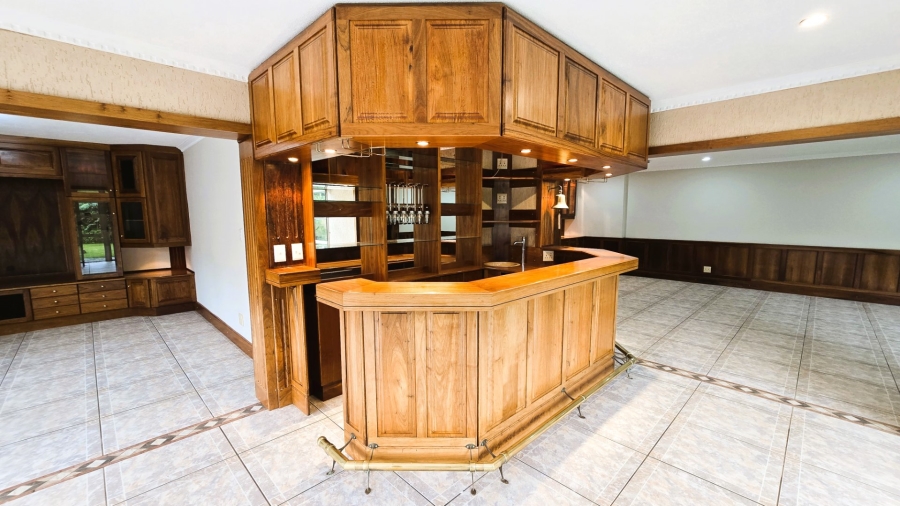 3 Bedroom Property for Sale in Brummeria Gauteng