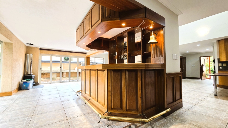 3 Bedroom Property for Sale in Brummeria Gauteng