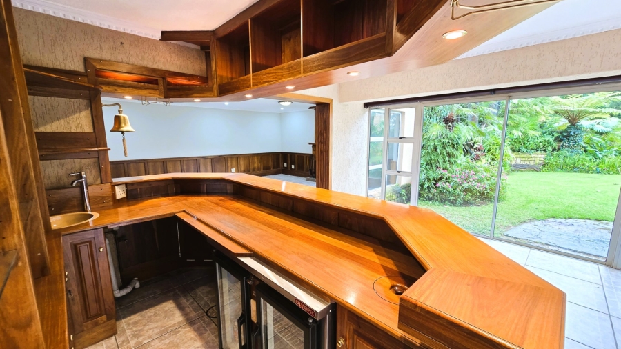 3 Bedroom Property for Sale in Brummeria Gauteng