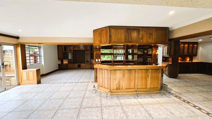 3 Bedroom Property for Sale in Brummeria Gauteng