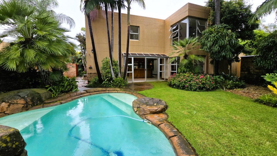 3 Bedroom Property for Sale in Brummeria Gauteng