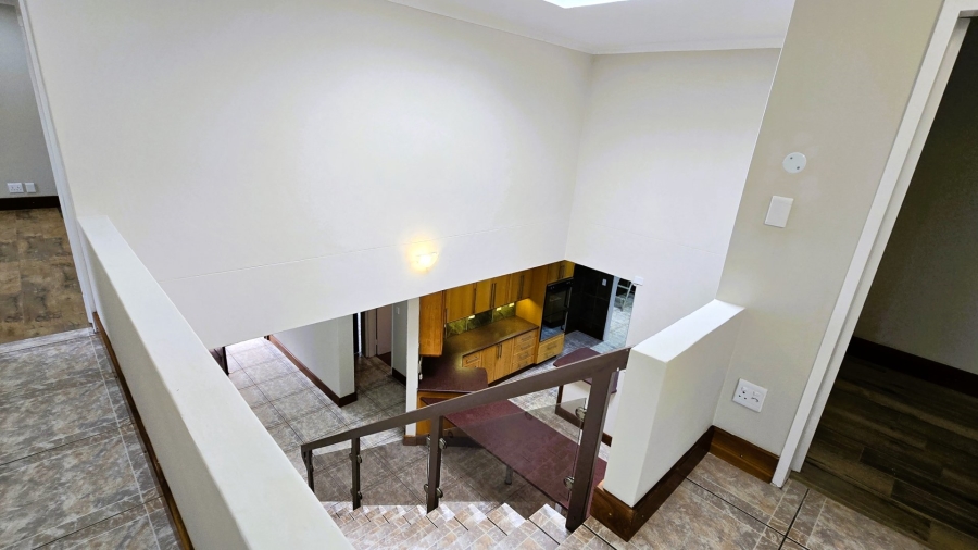 3 Bedroom Property for Sale in Brummeria Gauteng