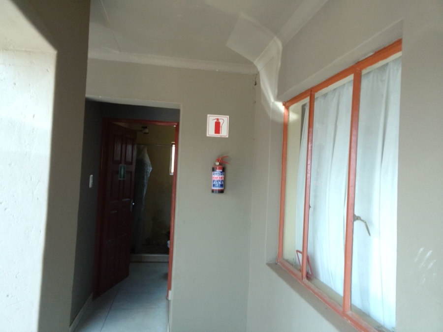 5 Bedroom Property for Sale in Brakpan Central Gauteng