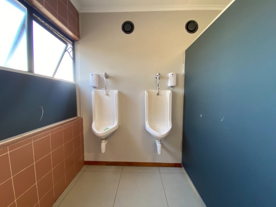 To Let commercial Property for Rent in Cresta Gauteng