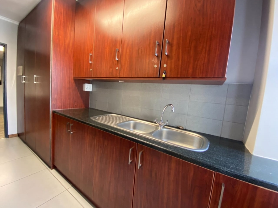 To Let commercial Property for Rent in Cresta Gauteng