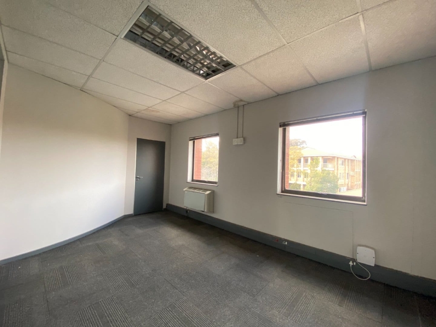 To Let commercial Property for Rent in Vorna Valley Gauteng