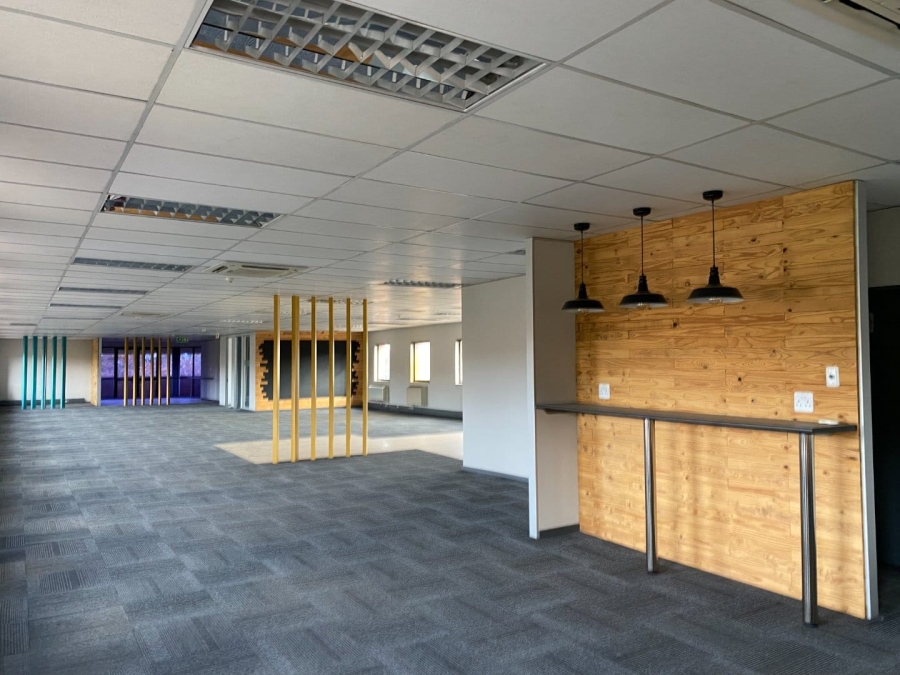 To Let commercial Property for Rent in Vorna Valley Gauteng