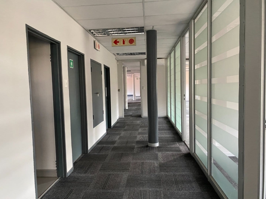 To Let commercial Property for Rent in Vorna Valley Gauteng