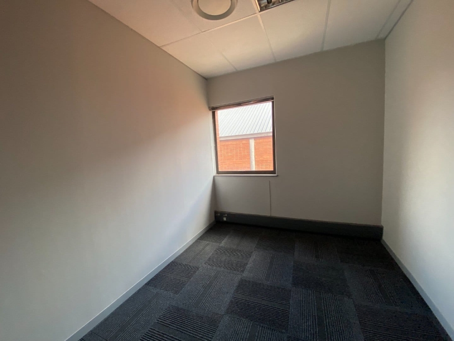 To Let commercial Property for Rent in Vorna Valley Gauteng