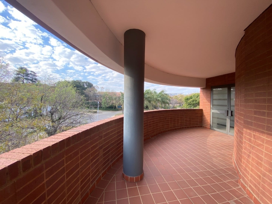 To Let commercial Property for Rent in Vorna Valley Gauteng