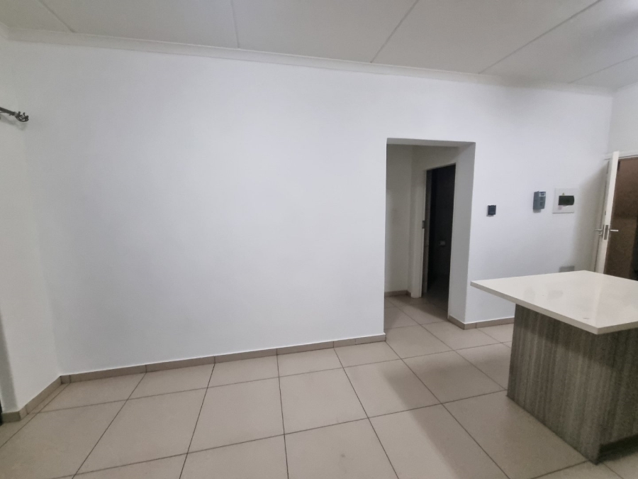 To Let 1 Bedroom Property for Rent in Lilianton Gauteng