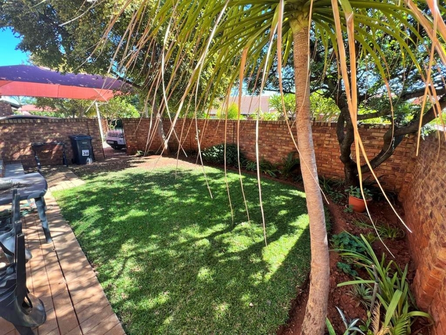 2 Bedroom Property for Sale in Amberfield Gauteng