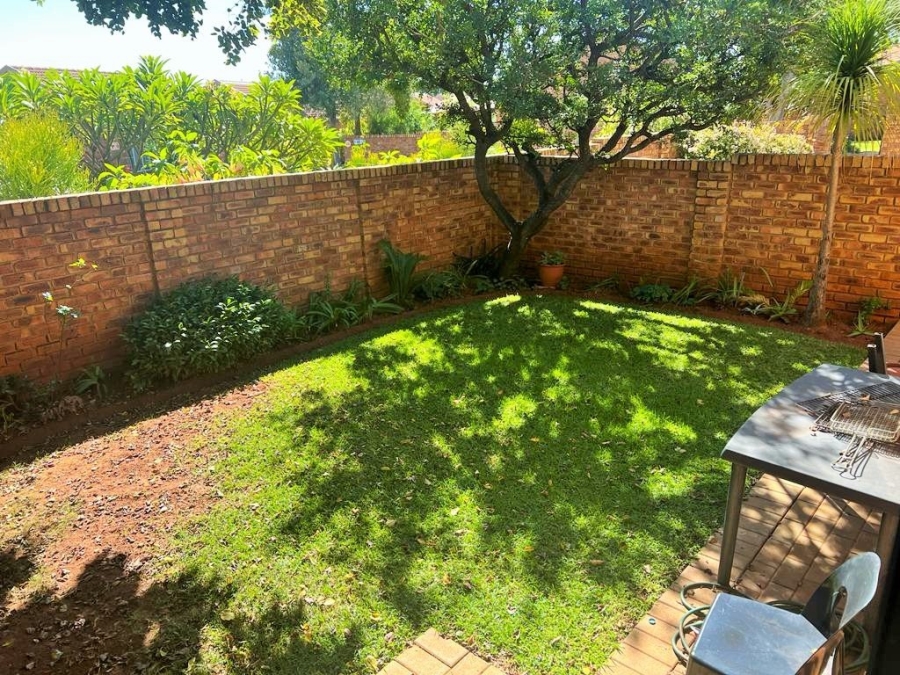 2 Bedroom Property for Sale in Amberfield Gauteng