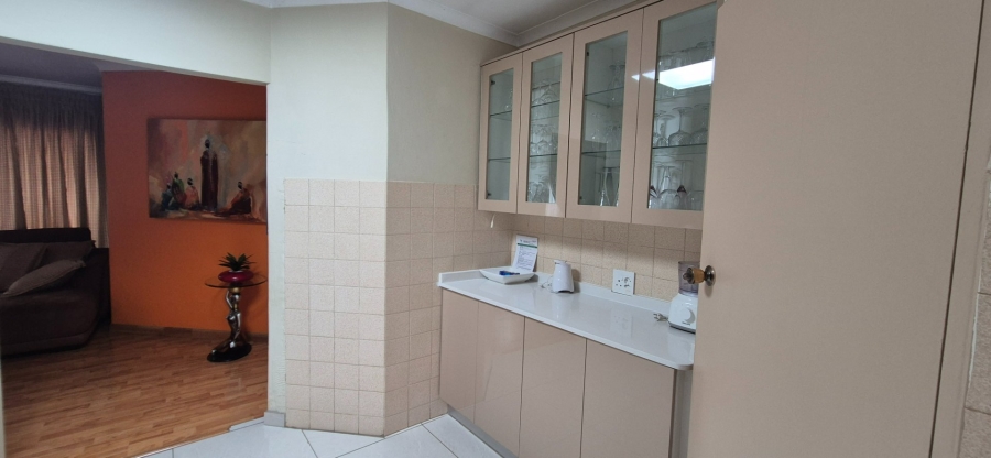 To Let 3 Bedroom Property for Rent in Lyttelton Manor Gauteng