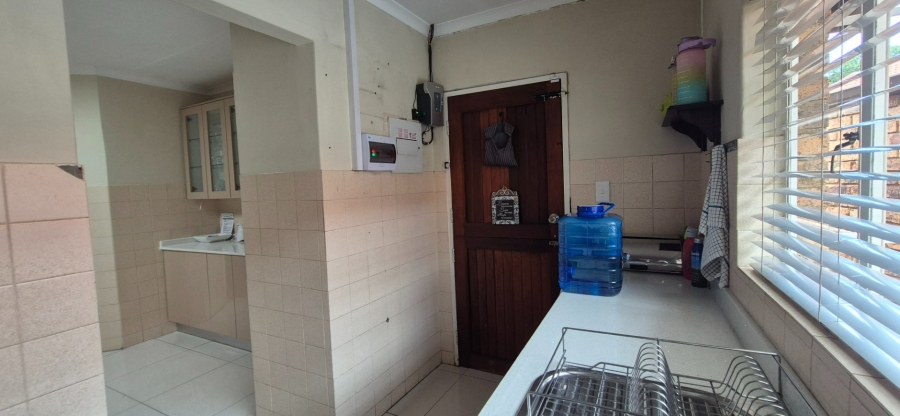 To Let 3 Bedroom Property for Rent in Lyttelton Manor Gauteng