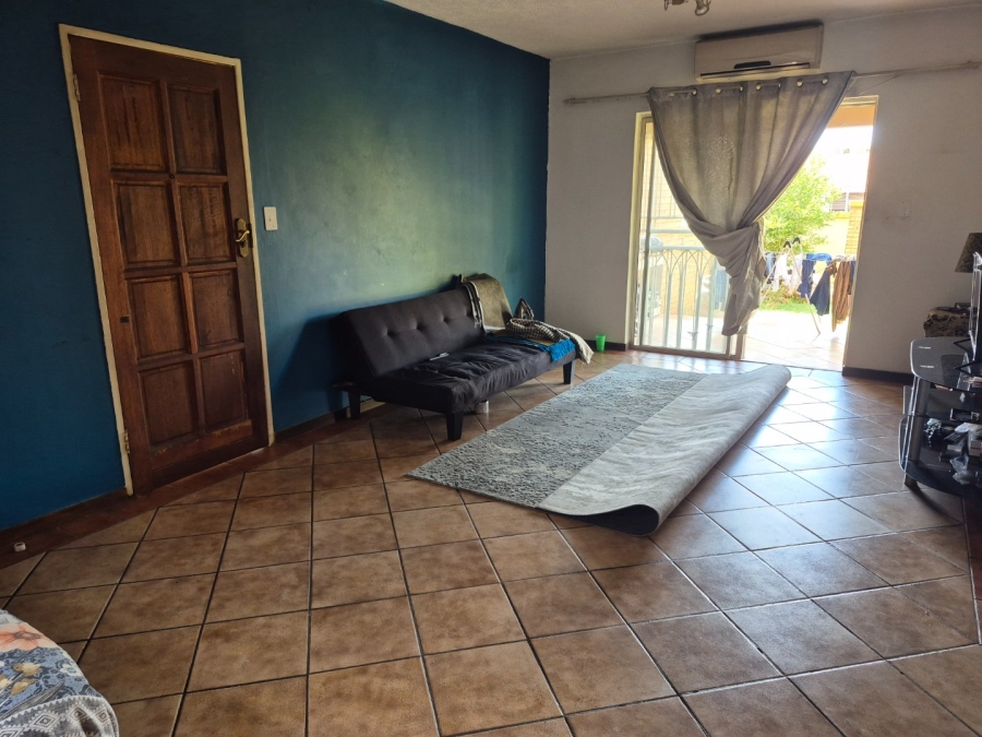 2 Bedroom Property for Sale in Eco Park Gauteng