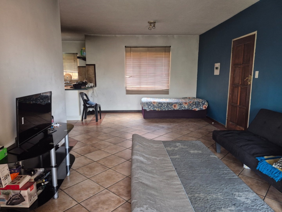 2 Bedroom Property for Sale in Eco Park Gauteng