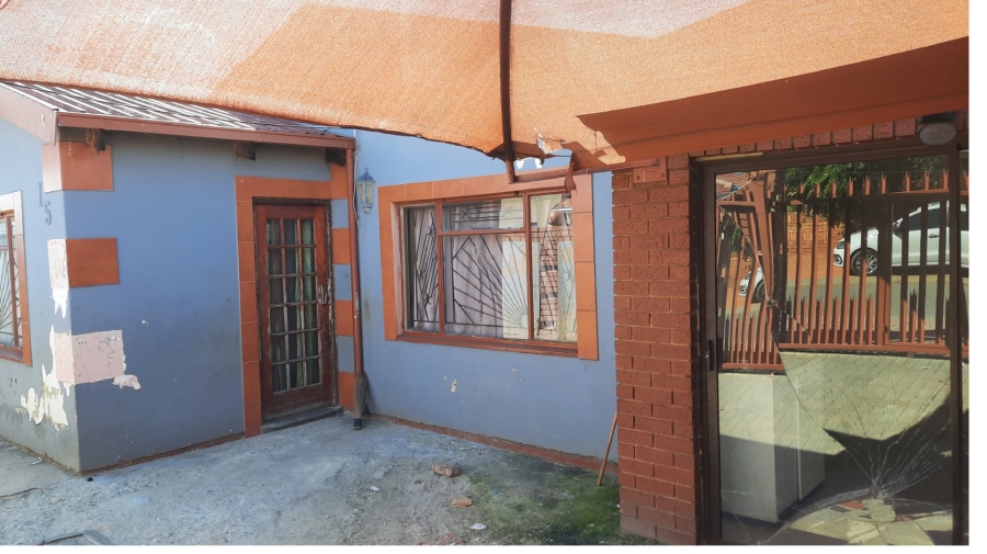 2 Bedroom Property for Sale in Leboeng Gauteng