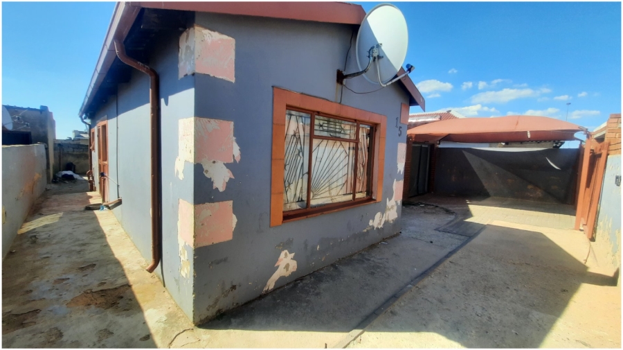 2 Bedroom Property for Sale in Leboeng Gauteng