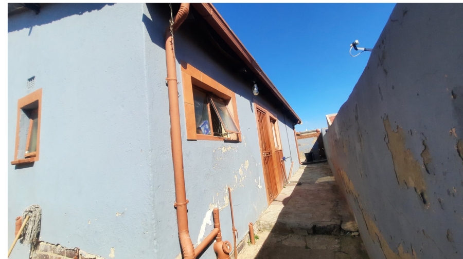 2 Bedroom Property for Sale in Leboeng Gauteng