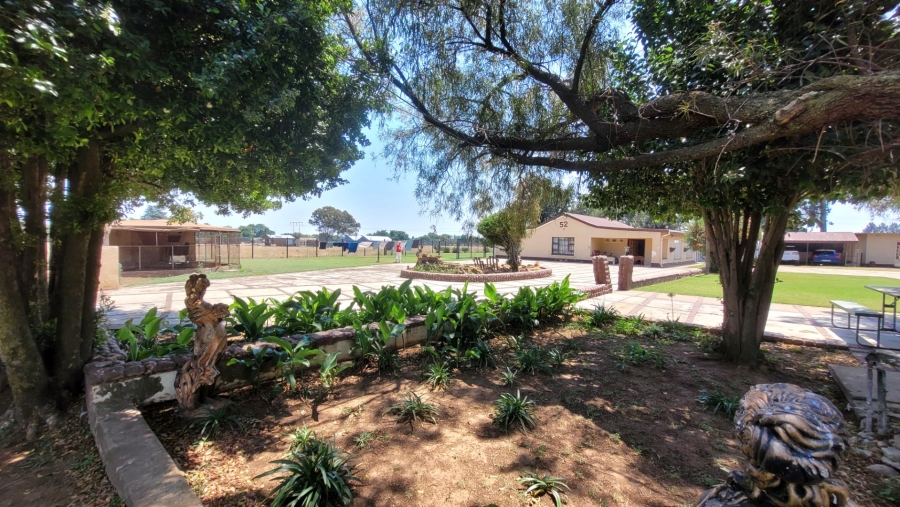 Commercial Property for Sale in Mooilande Gauteng