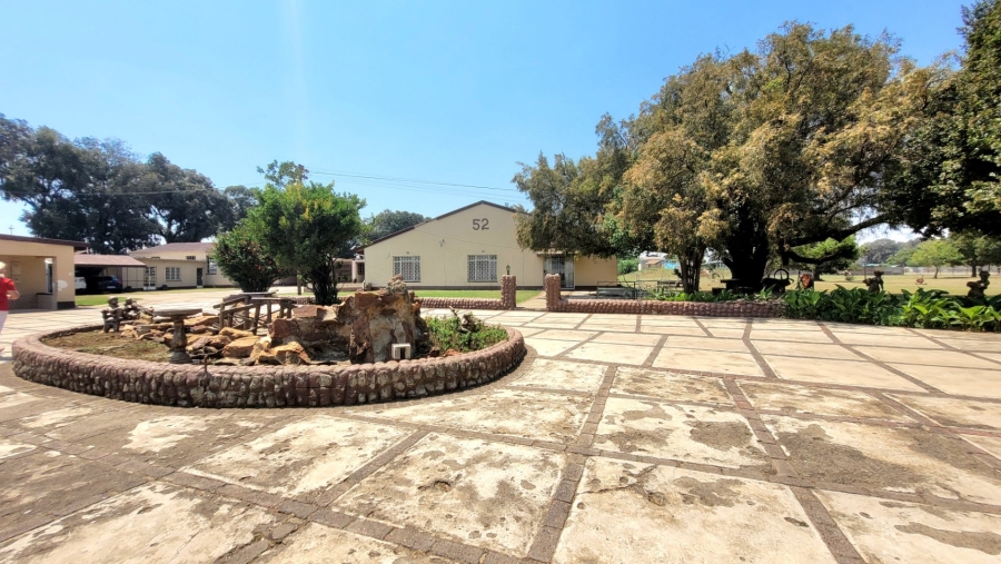 Commercial Property for Sale in Mooilande Gauteng